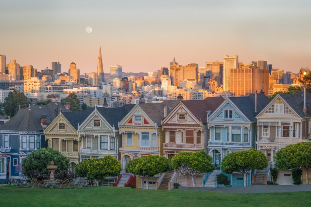 A setting moon above the famous Painted Ladies... adding even more beauty to this breathtaking San Francisco view.